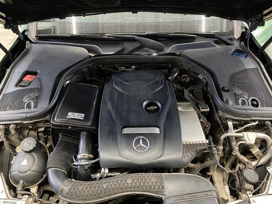 Mercedes Benz W205 Углеродные волокна Воздухозабор увеличивает воздушный поток Автомобильные двигатели