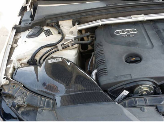 Использование двигателя: набор для введения холодного воздуха для Audi A4 A5